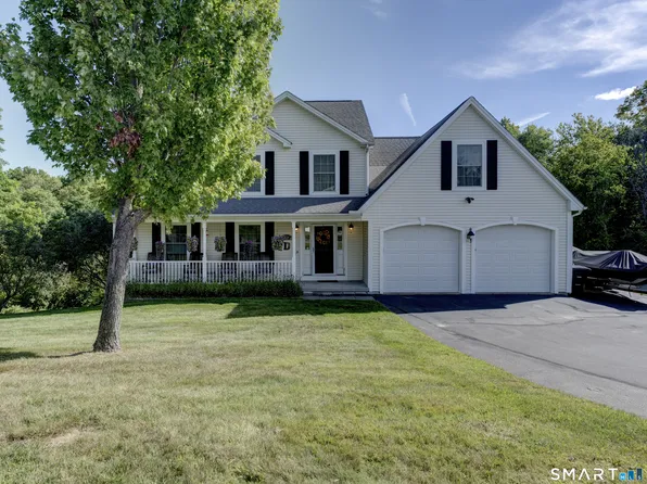 130 Silver Brook Lane, Torrington, CT 06790