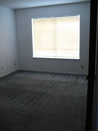 2nd image of 424 20th Ave APT 6