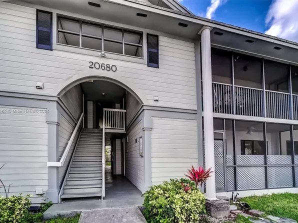 20680 NE 4th Ct APT 103, Miami, FL 33179