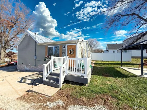 119 E 12th St #A, Hermann, MO 65041