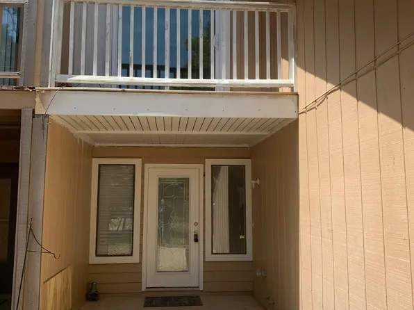 7225 Dogwood Terrace Dr #B, Pensacola, FL 32504