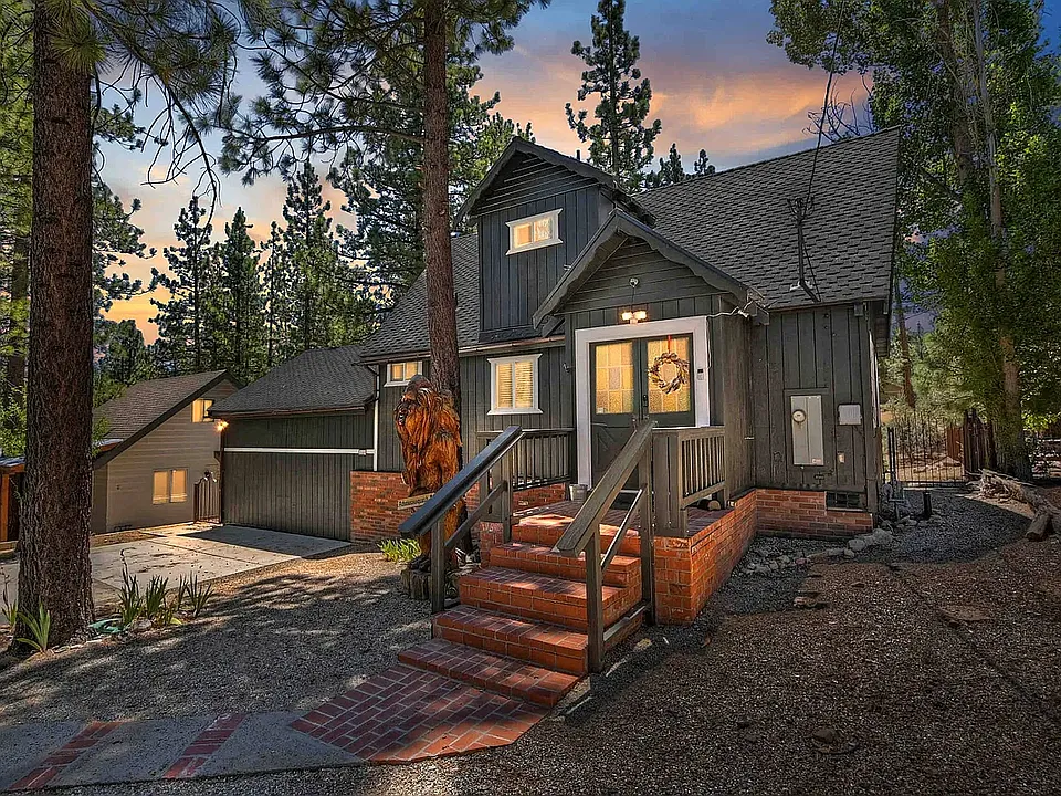 1126 Sugarpine Rd