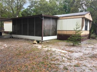3962 E Camp Izzard Pl, Dunnellon, FL 34434