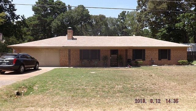 1st image of 203 Yorkshire Blvd