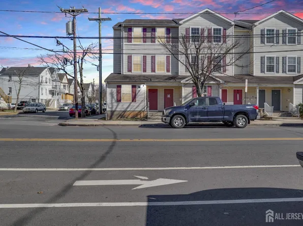 128 Remsen Ave #A, New Brunswick, NJ 08901