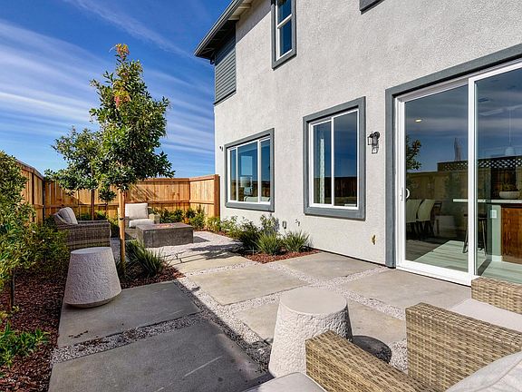 Plan 3 Exterior