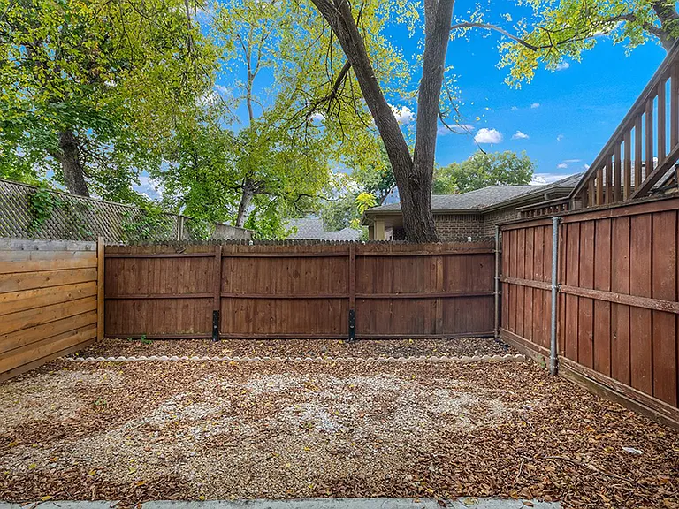 4708 Belmont Ave — Photo 18