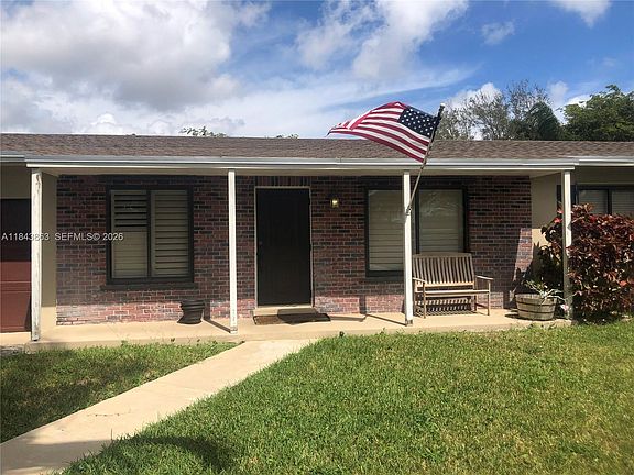 3rd image of 10801 SW 123rd St