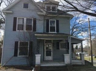 628 10th St NW, Roanoke, VA 24016