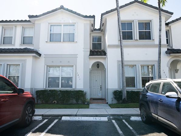 5630 NW 107th Ave APT 1611