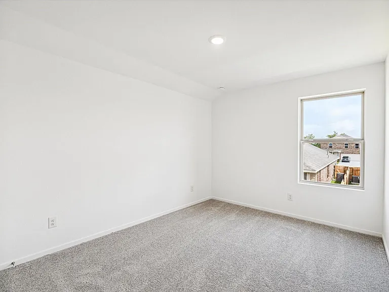9923 Oakheath Bluff Dr — Photo 11