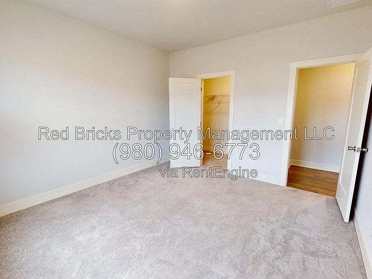 6129 Alsace Ln — Photo 27