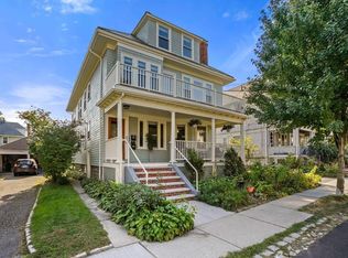 32 Commonwealth Rd #2, Watertown, MA 02472