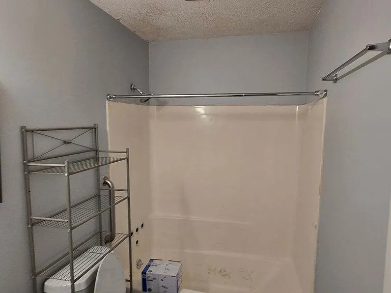 2235 Poinsettia Cir #1 — Photo 5