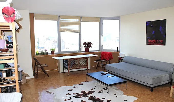 Rented by Maz Group NY | media 35