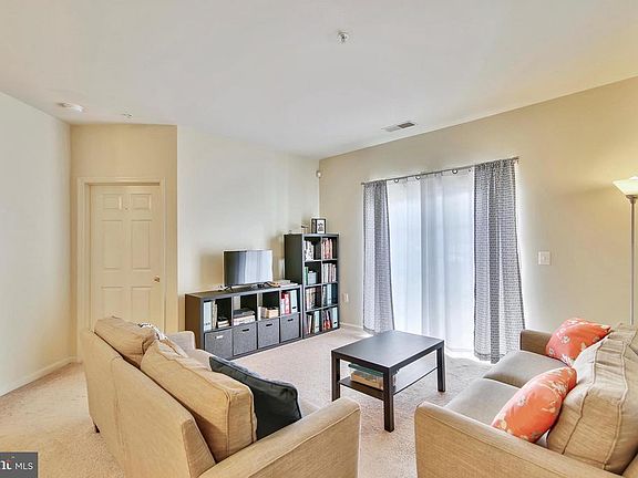 3rd image of 100 Watkins Pond Blvd APT 107