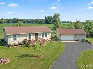 3520 Potters Rd, Ionia, MI 48846