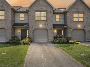 175 Melbourne Ln, Mechanicsburg, PA 17055