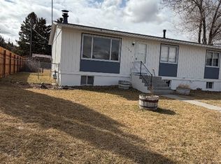 1206 E Glendale St, Dillon, MT 59725