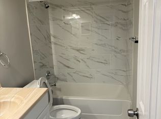 20200 Shipley Ter APT 102, Germantown, MD 20874