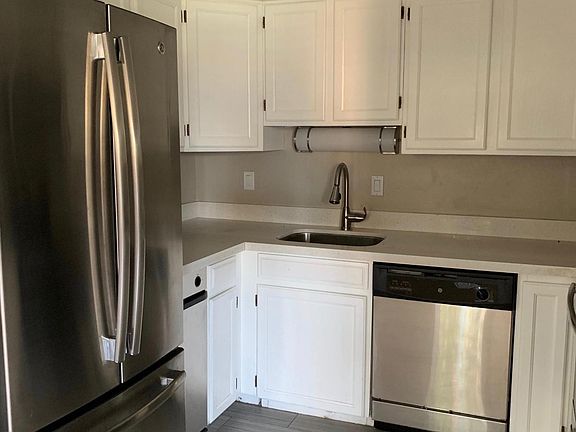 3rd image of 2040 S Longmore Unit 38