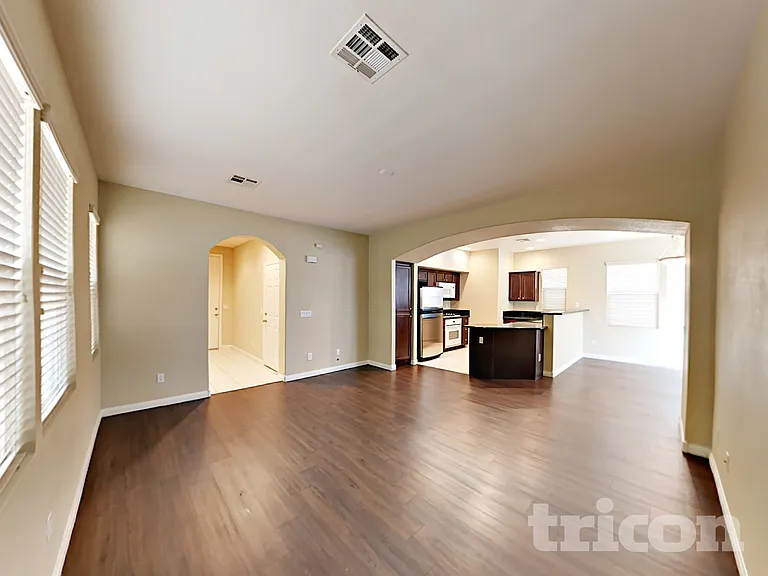 5344 Flowing Spring St — Photo 3