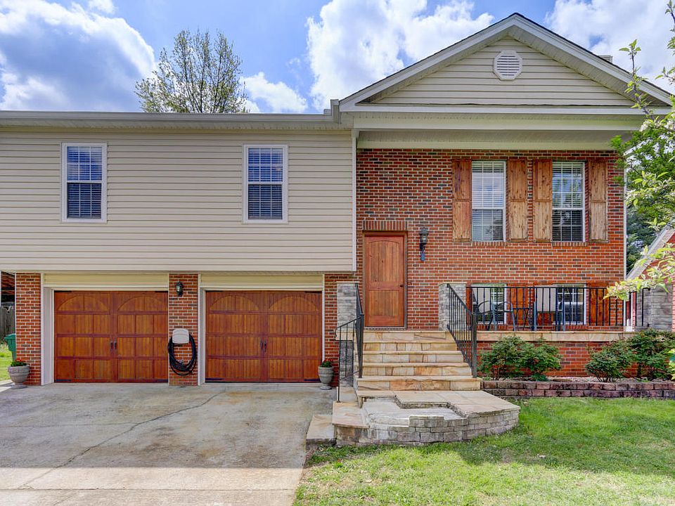 1st image of 756 Summerdale Dr