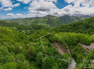 391 Valley View Dr, Maggie Valley, NC 28751