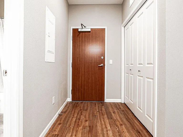 Encore Apartments — Photo 10