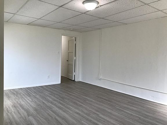 4th image of 1251 N Crescent Heights Blvd #G