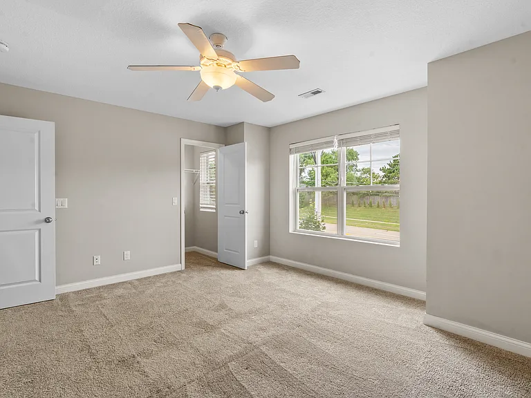 5015-5091 Devils Glen Rd #5021 — Photo 14