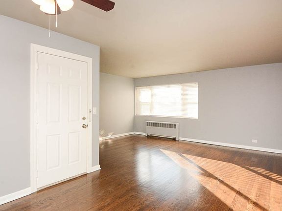 5th image of 7435 N Winchester Ave #E03p