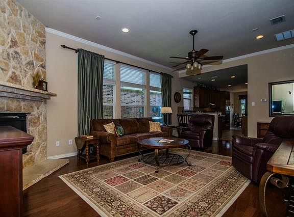 3rd image of 5920 Dripping Springs Ct