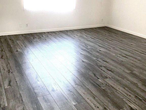 3rd image of 12756 Matteson Ave #301