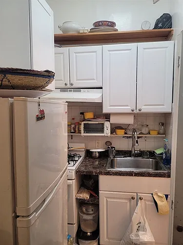 109 Dartmouth St Photo 1