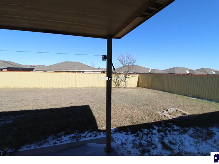 4607 Lloyd Dr — Photo 65