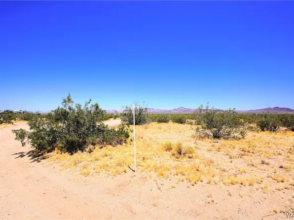 15256 N Calico Dr, Dolan Springs, AZ 86441