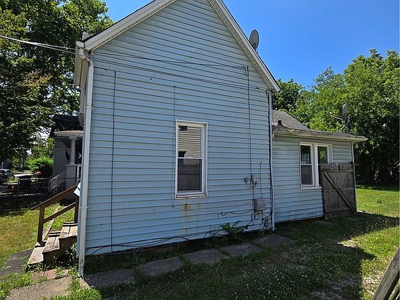 4th image of 5915 Cable Ave