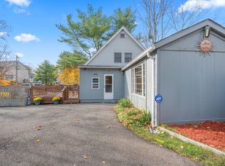 9 Cook Street, Manchester, CT 06040