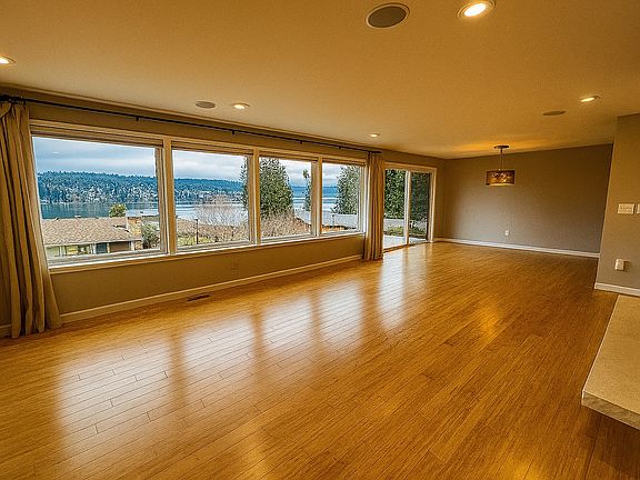 2nd image of 2624 171st Ave SE
