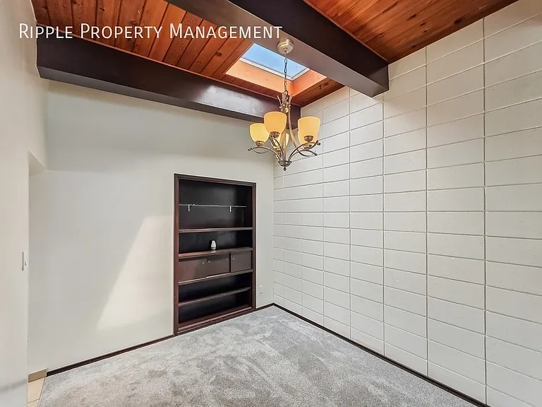 614 56th Ave SW #UPPER — Photo 8