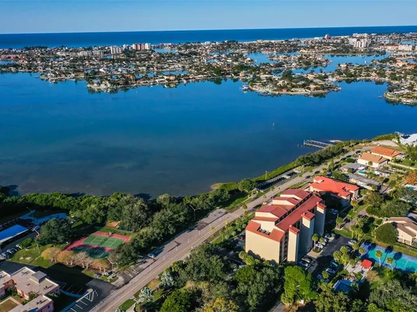 7037 Sunset Dr S APT 606, South Pasadena, FL 33707