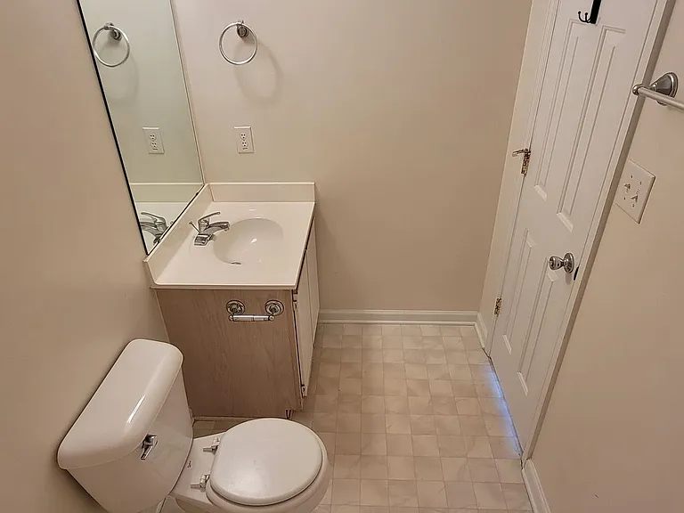 106 Pinegrove Ct — Photo 21