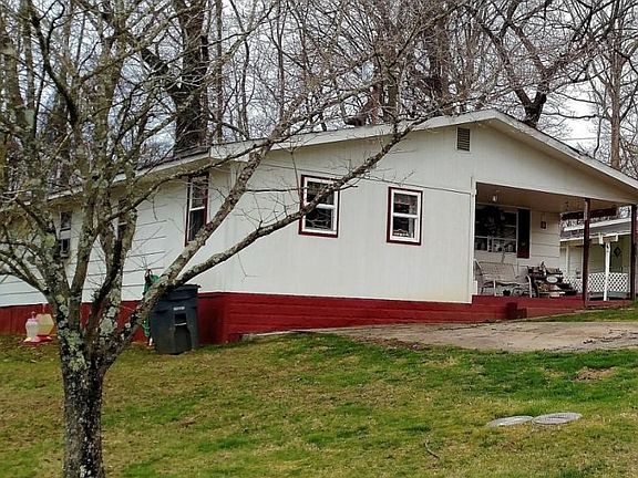 4th image of 237 Emmett St