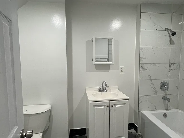 132 S Harrison St #3B — Photo 7