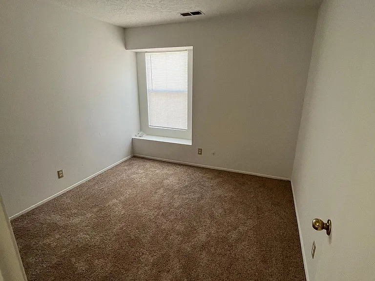 1841 Blackberry Rd NE — Photo 7