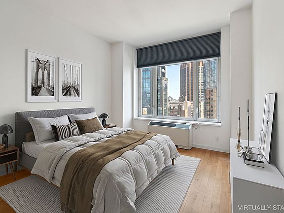 4th image of 325 5th Ave APT 30C
