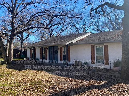 3002 Friendswood Dr Photo 1