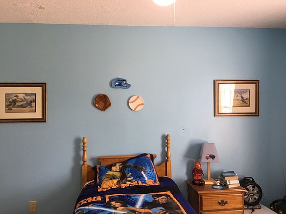 5th image of 2472 Griffith Dr