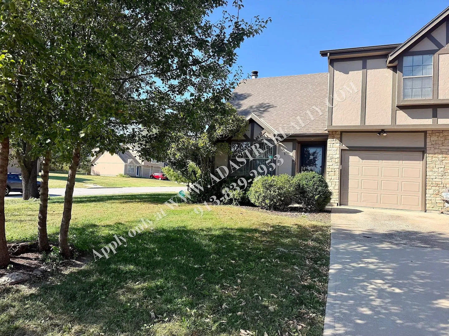 Affordable Duplex in Blue Valley School District-Available NOW!! — Photo 1